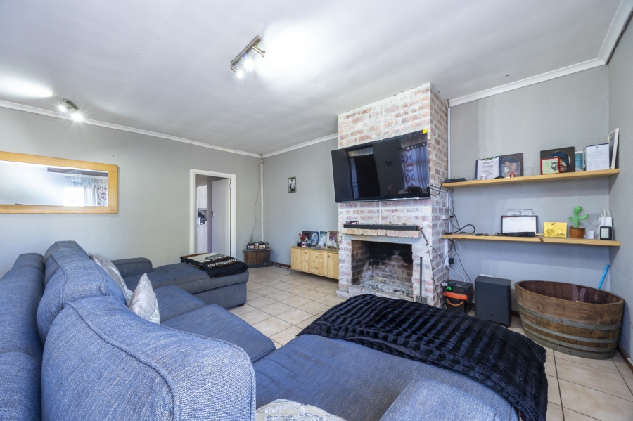 3 Bedroom Property for Sale in Windsor Park Western Cape